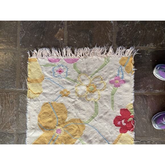 Vintage Turkish Runner Rug Remnant Piece Wool Handwoven Oushak Floral 30” X 95” - Picture 8 of 10